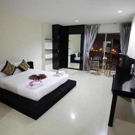 Lars-Lita Residence Patong Extérieur photo