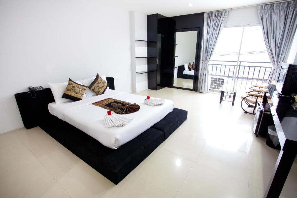 Lars-Lita Residence Patong Chambre photo