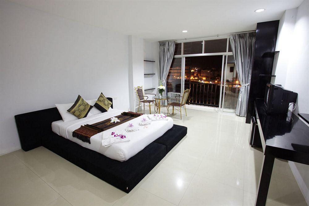 Lars-Lita Residence Patong Extérieur photo